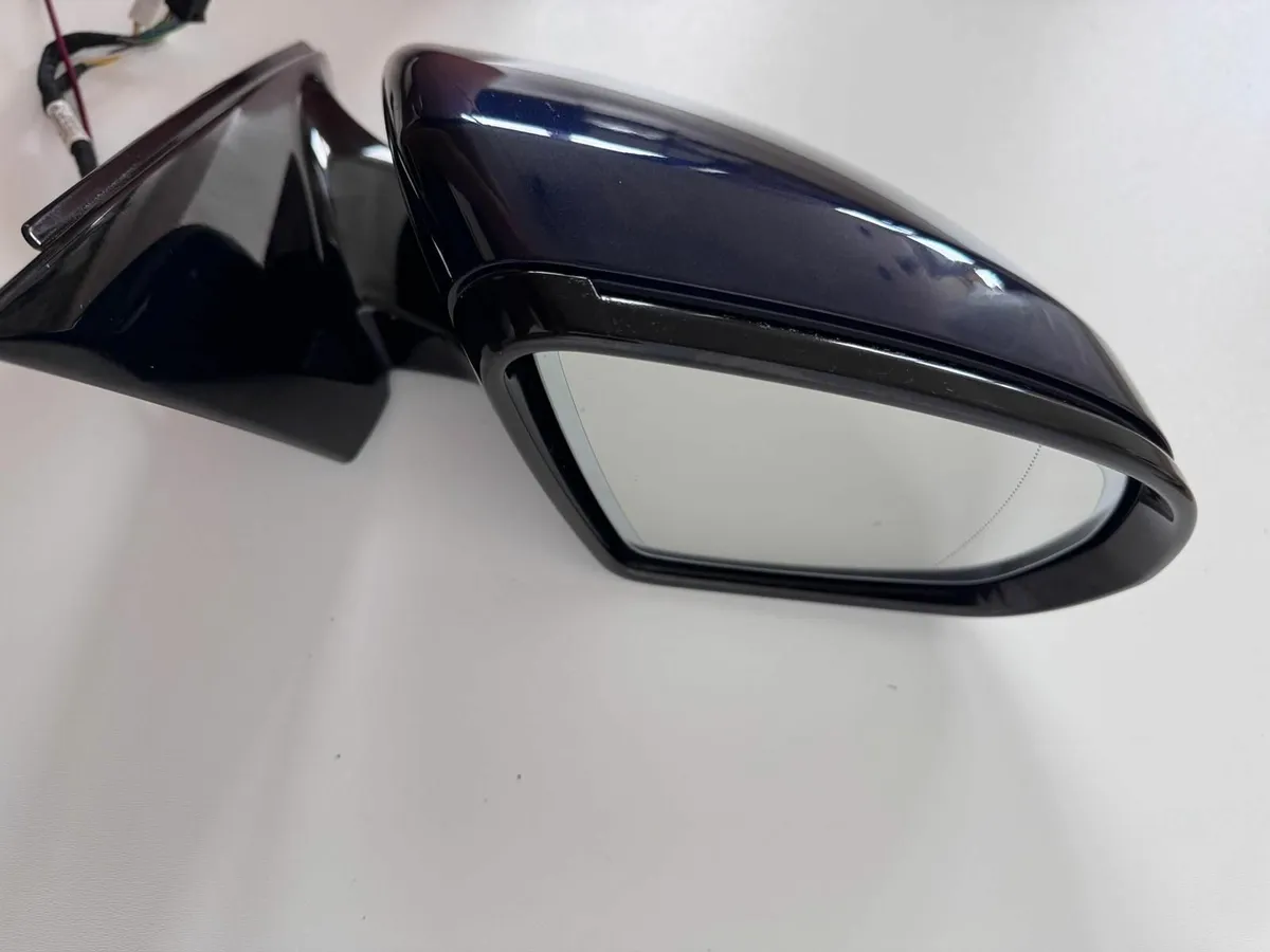 MERCEDES E CLASS W213 RIGHT SIDE WING MIRROR - Image 2