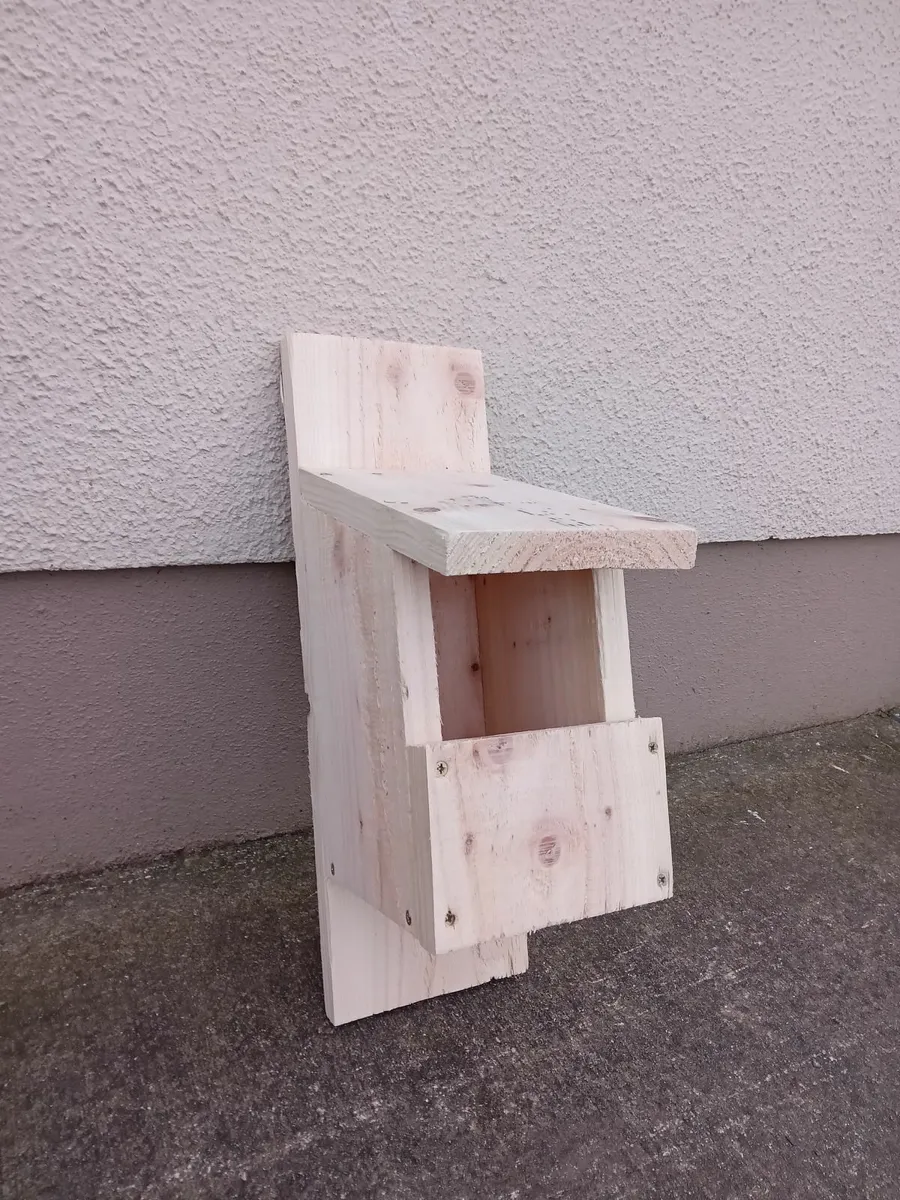 Robin & Tit WagTail Nesting Boxes - Image 1