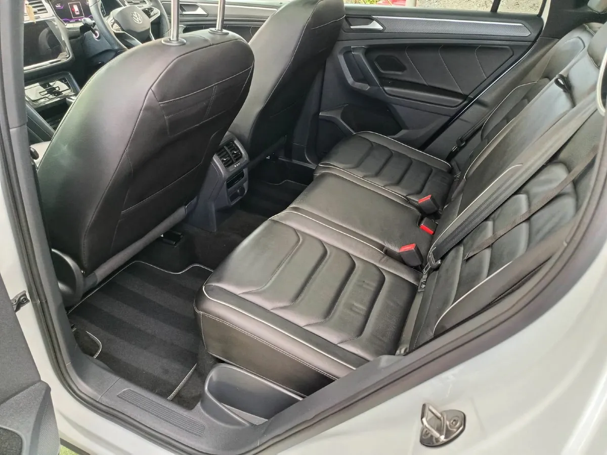 Volkswagen Tiguan RLine 2022 - Image 2