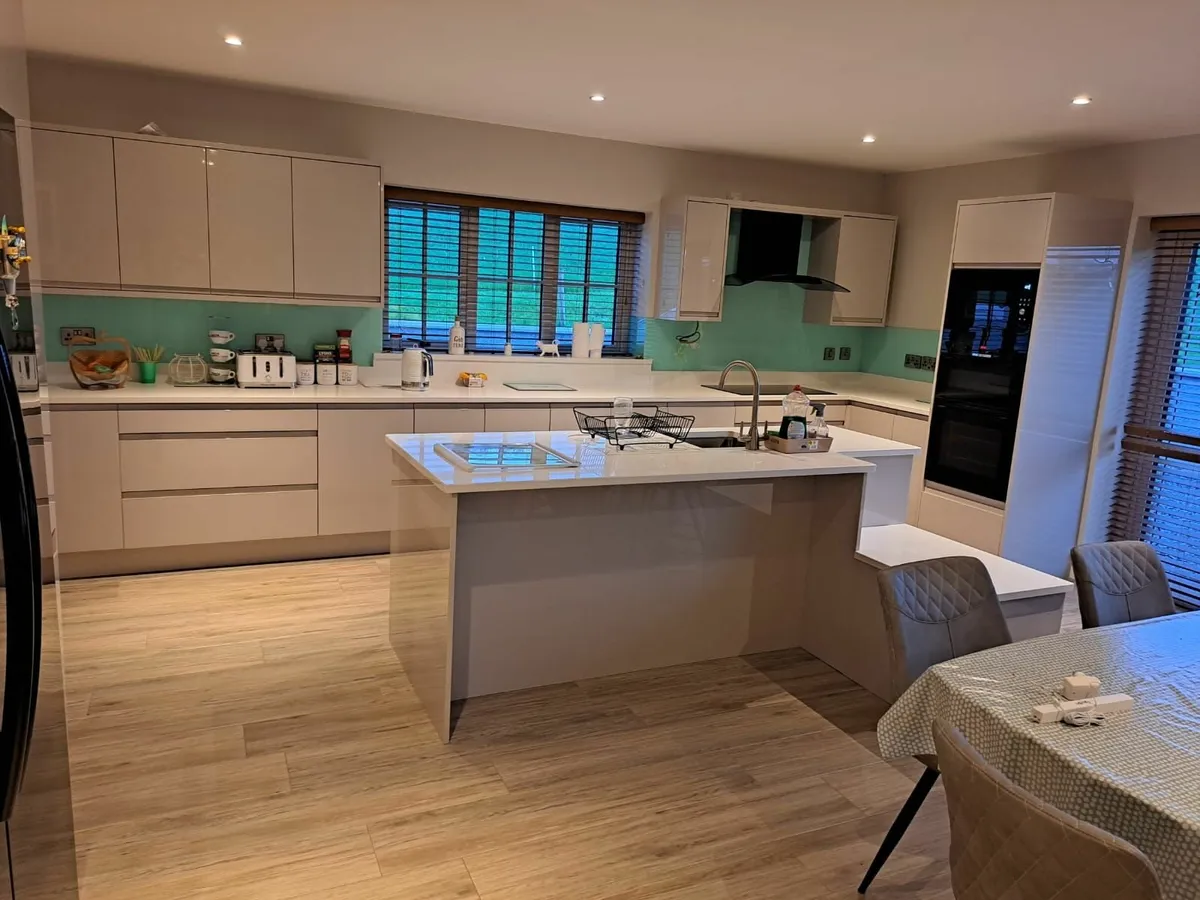 Large Room To Let (Countryside House) - Image 1