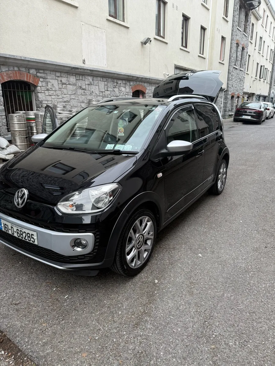 VW up 2016 low klms automatic - Image 2