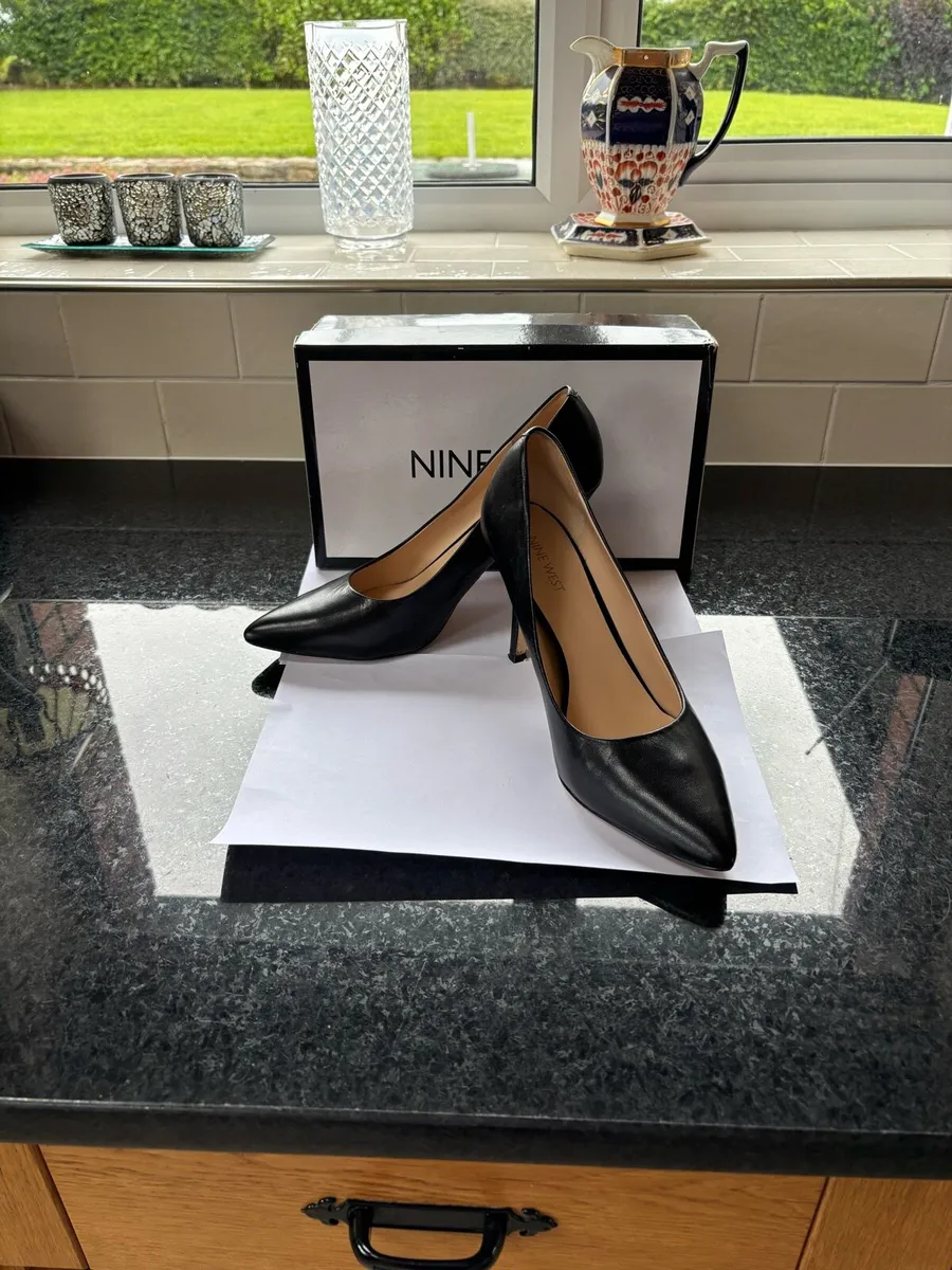 Nine West Black Patent Ladies Shoes - Image 1