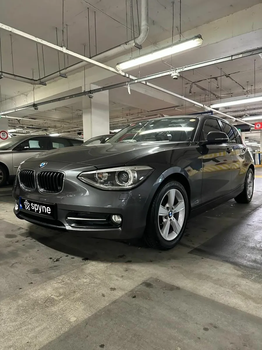 BMW 1-Series 2012 - Only 27,100 KM - Automatic - Image 1