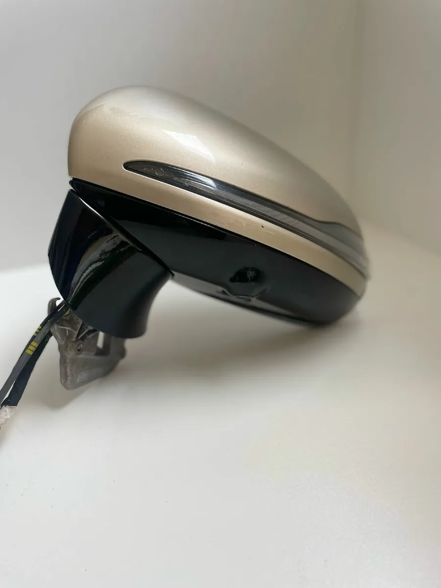 MERCEDES E COUPE W238 LEFT SIDE MIRROR - Image 1