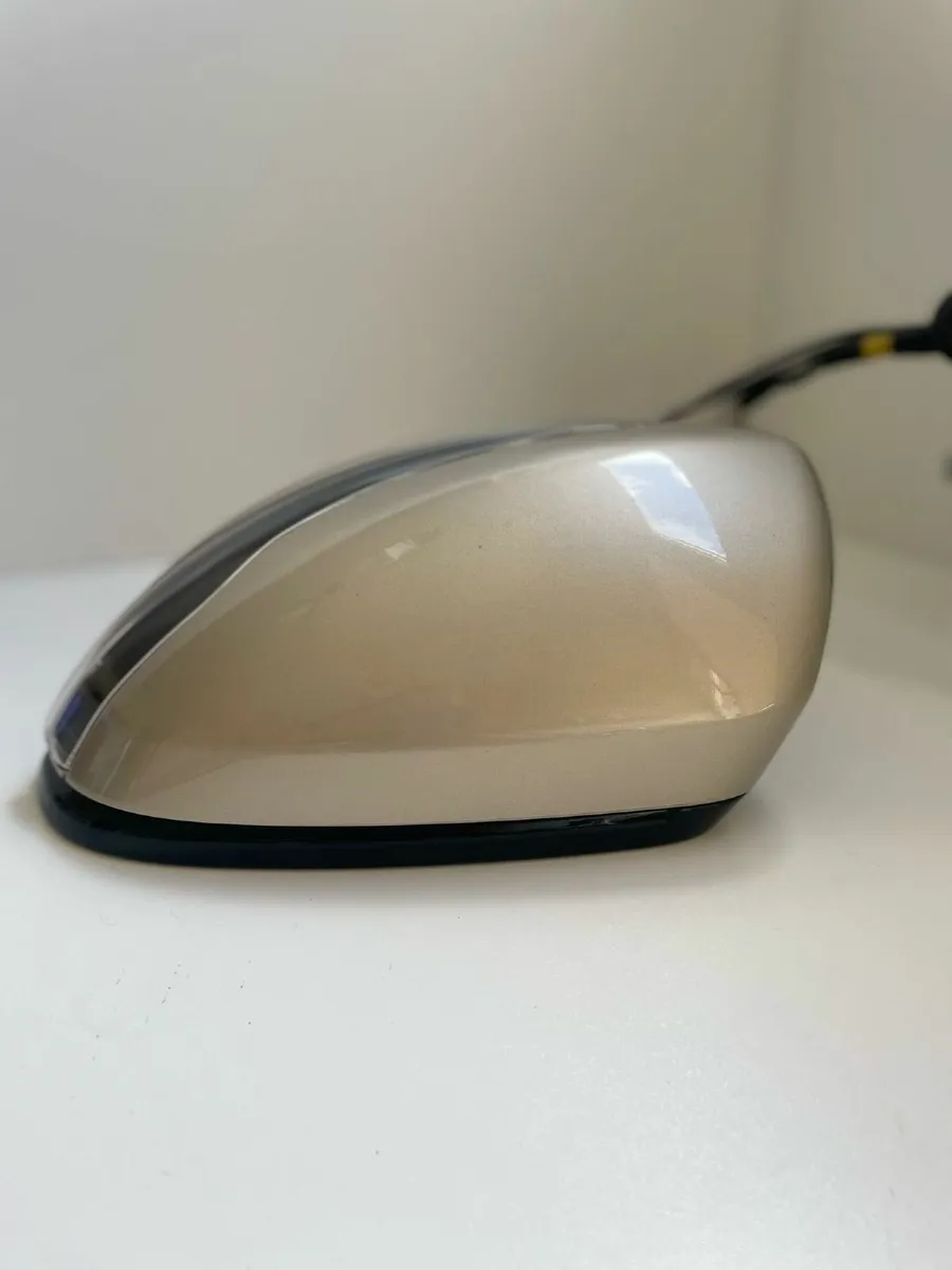 MERCEDES E COUPE W238 LEFT SIDE MIRROR - Image 4