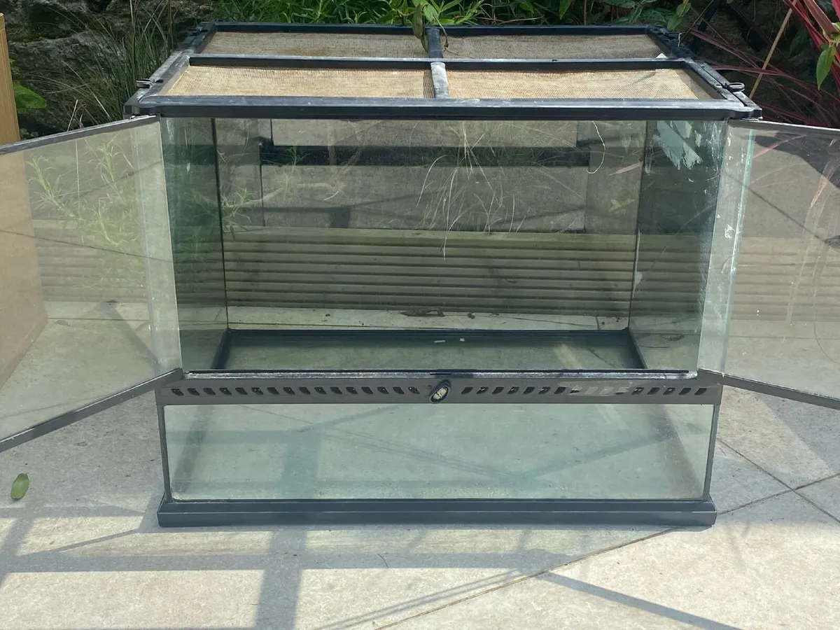 Second hand exo terra for sale - Image 1