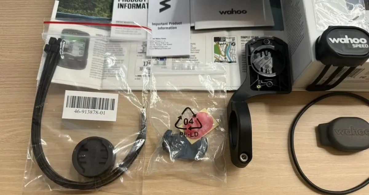 Wahoo ELEMNT BOLT v2 GPS Computer - Image 2