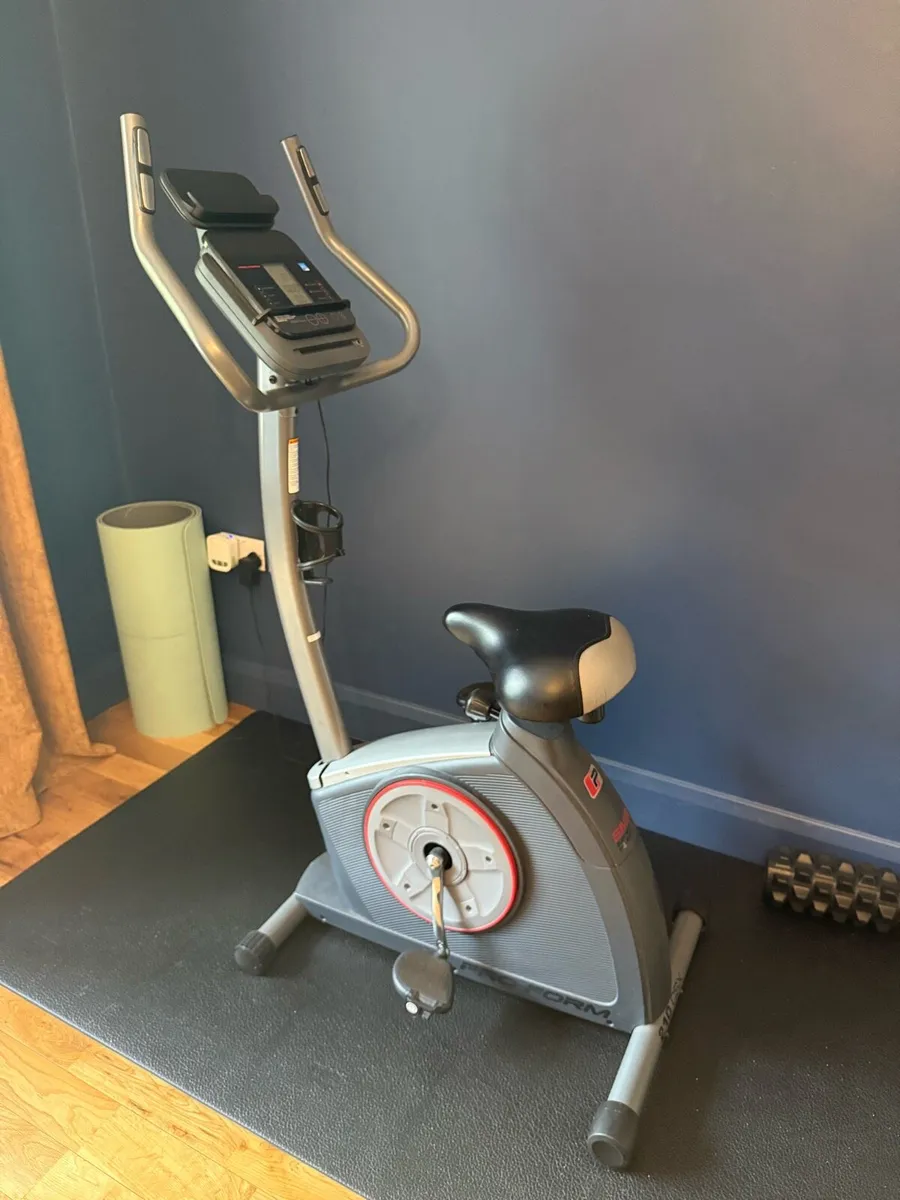 Exercise bike - Image 1