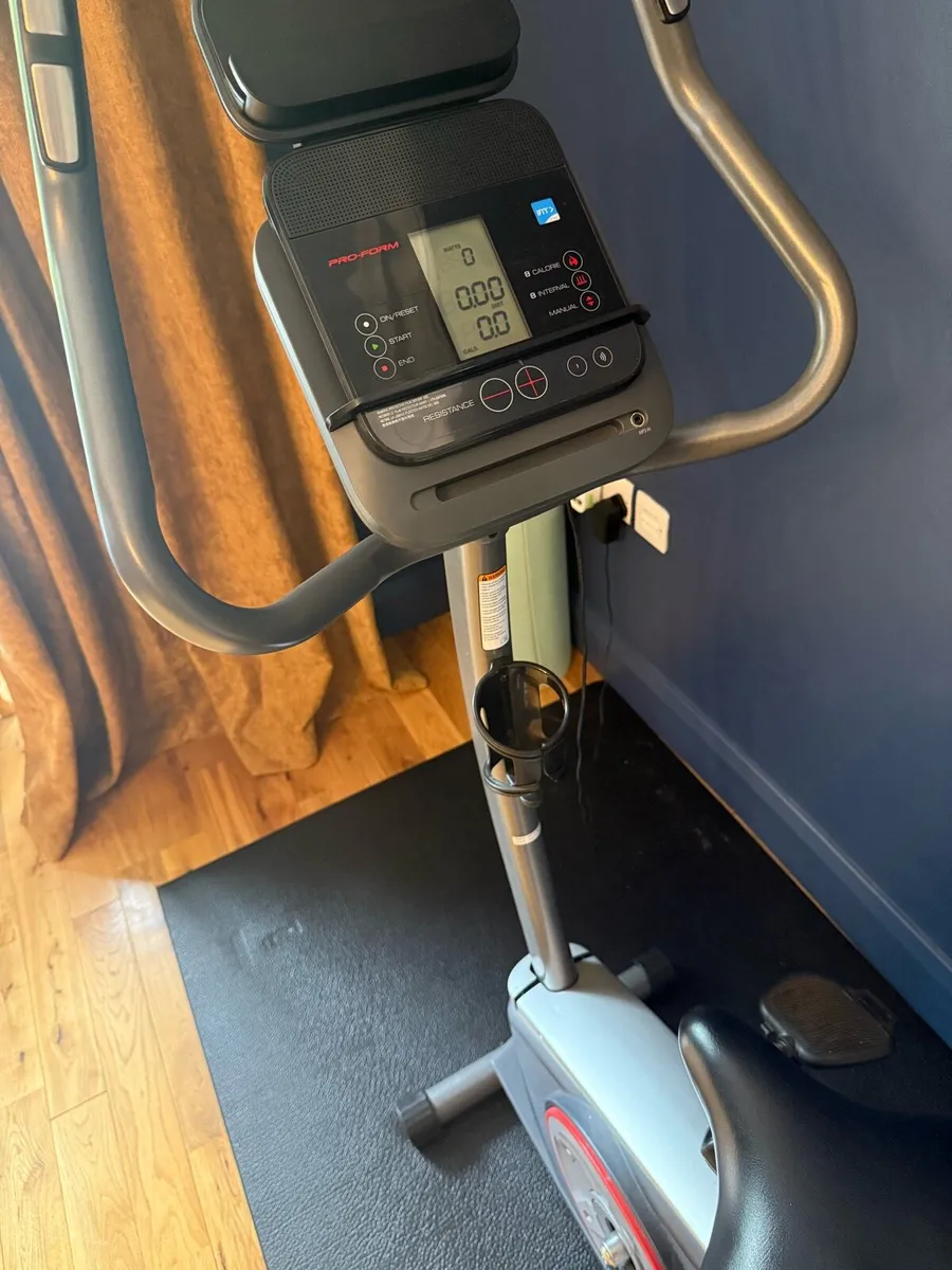 Exercise bike - Image 3