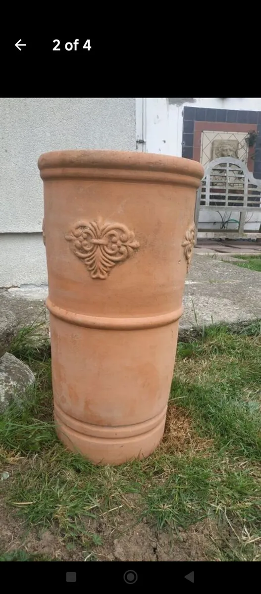 Terracotta chimney pot planter - Image 2