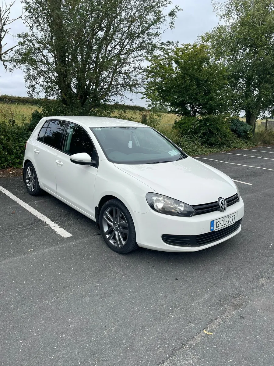 Volkswagen golf - Image 1
