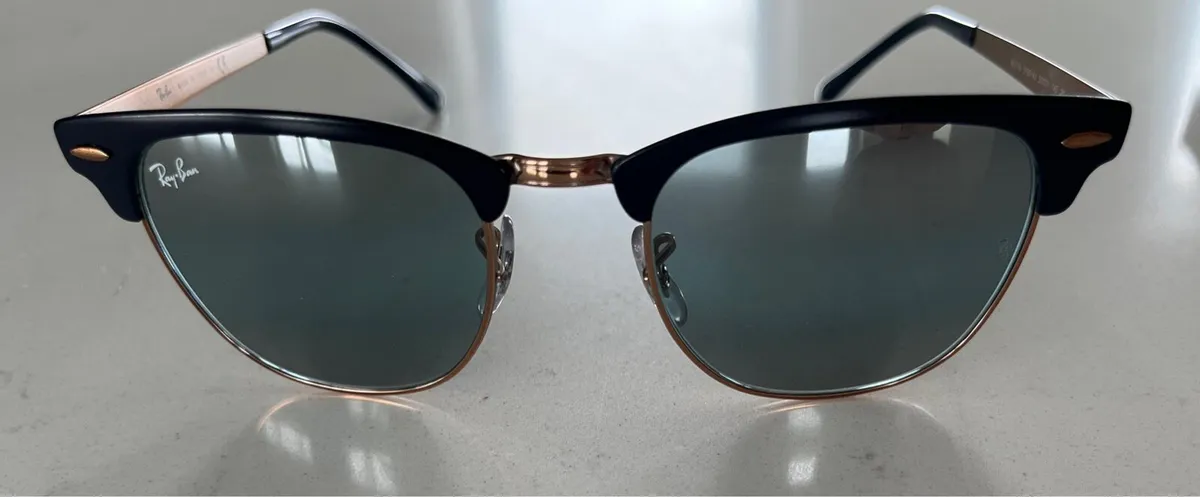Ray-Ban Sunglasses - Image 2