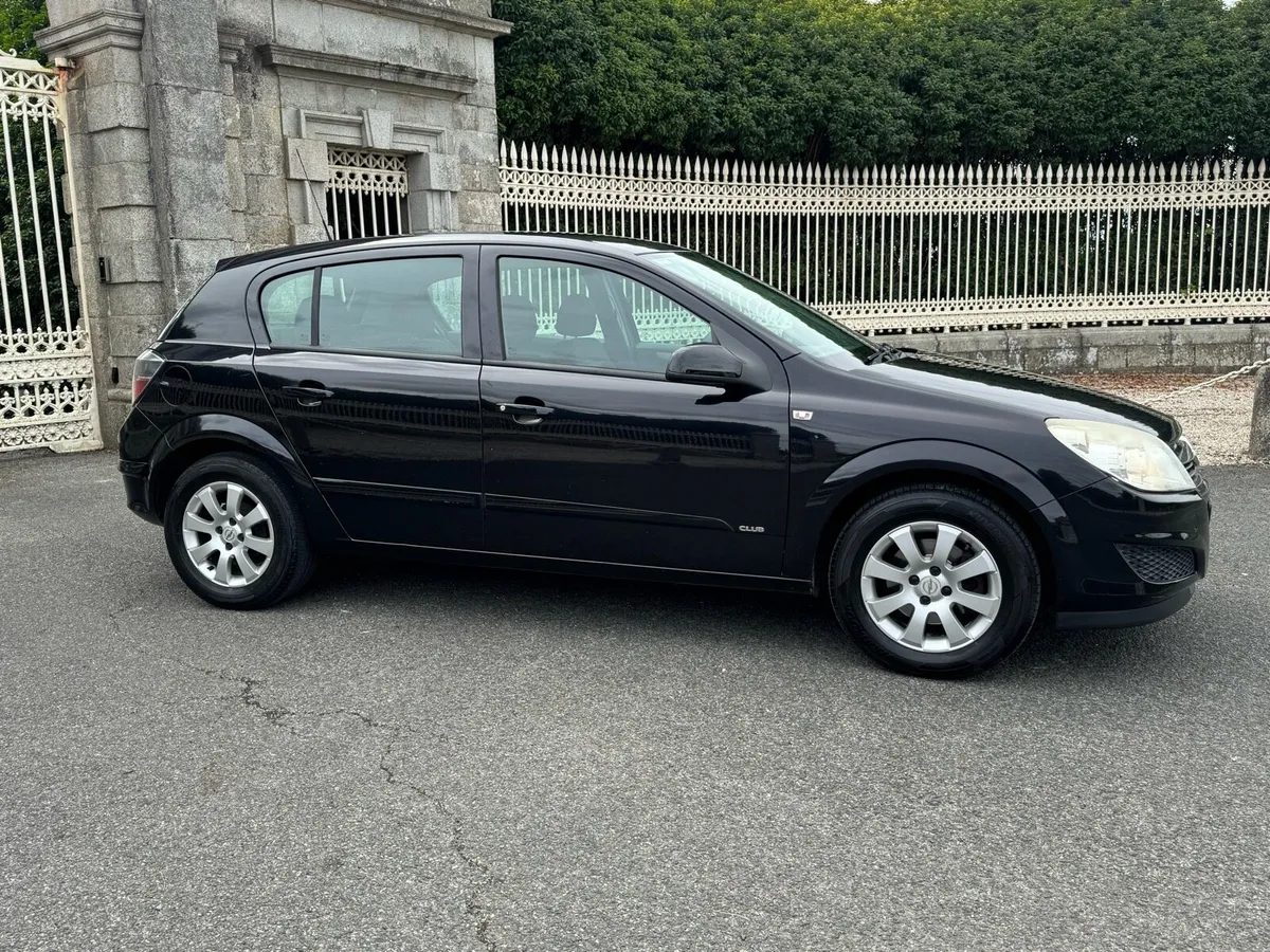 Opel Astra 1.4 1 Owner Low Miles New Nct - Image 2