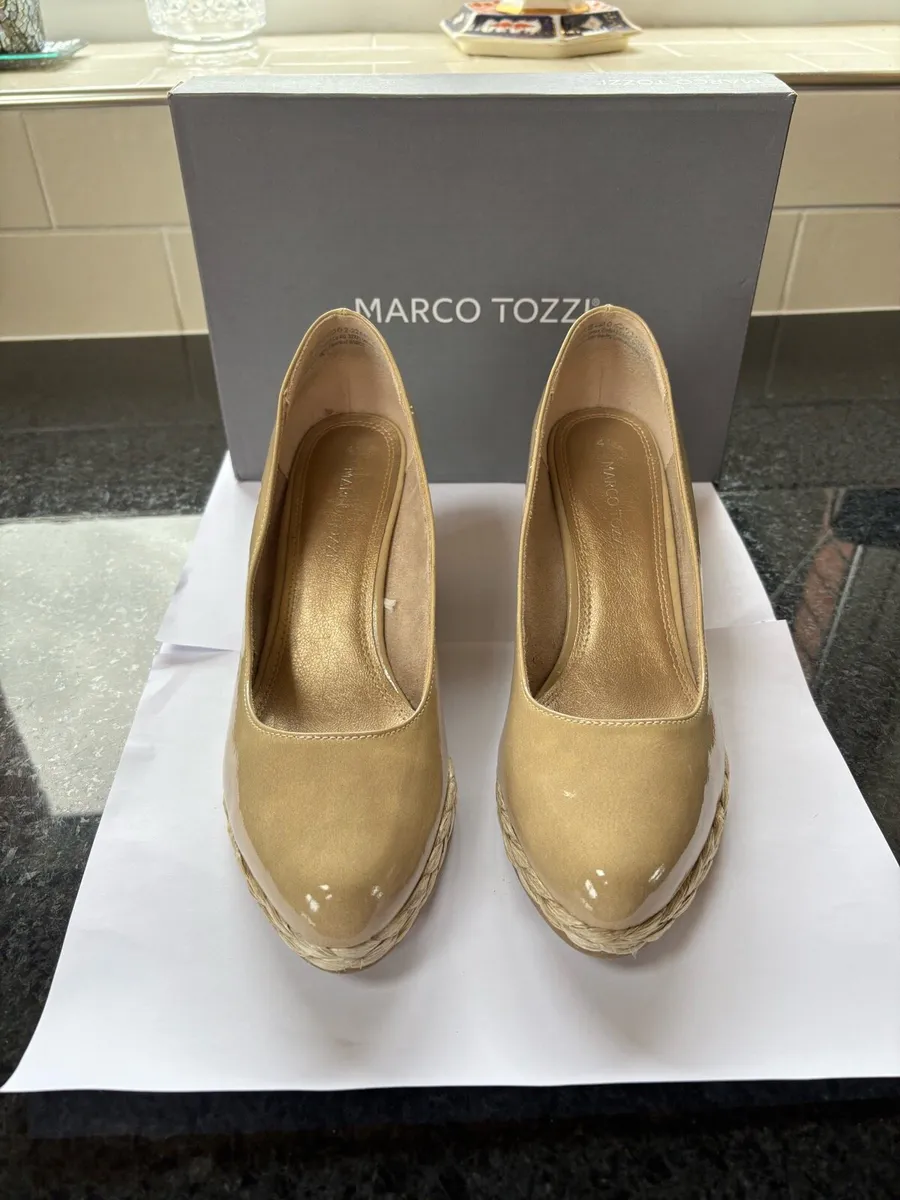 Marco Tozzi Ladies Wedge Shoes - Image 2