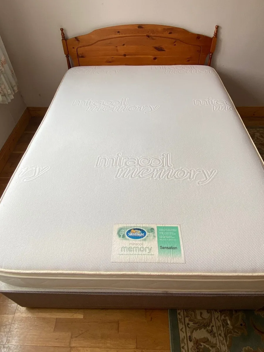 Double bed - guest room, excellent condition - Image 1