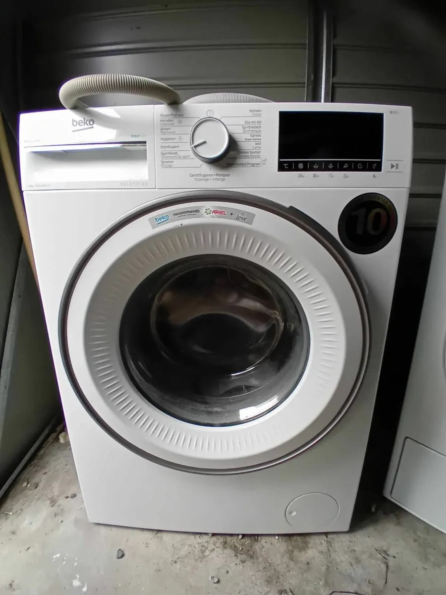 Beko washer & dryer - Image 2