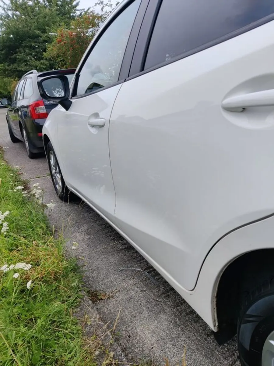 2015 Mazda Mazda2 - Image 1