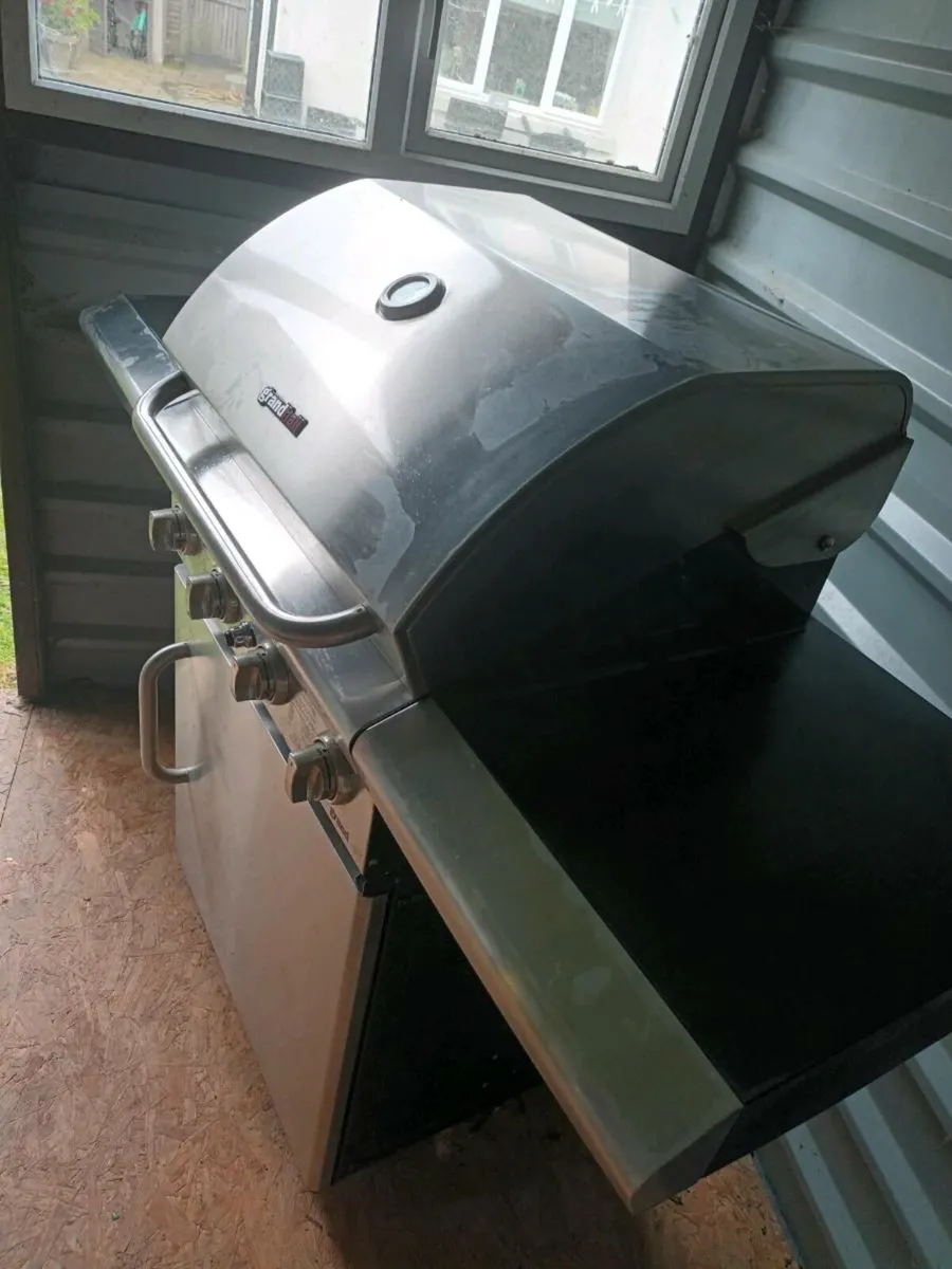 Barbecue - Image 1