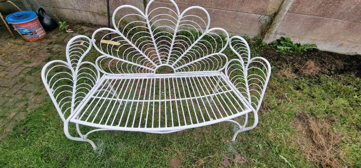 Metal Bench - Image 2