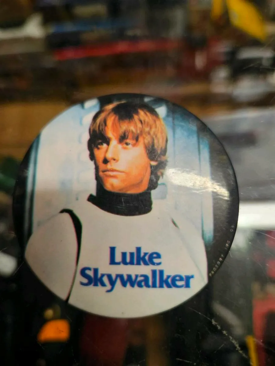 Vintage Star Wars Luke Skywalker Badge - Image 2
