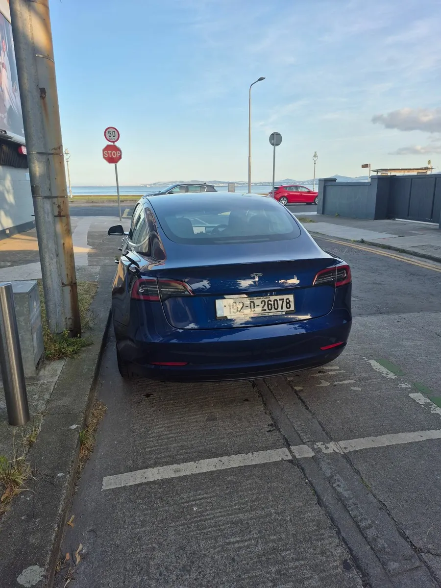 2019 Tesla Model 3 SR+ (Low Mileage) - Image 2