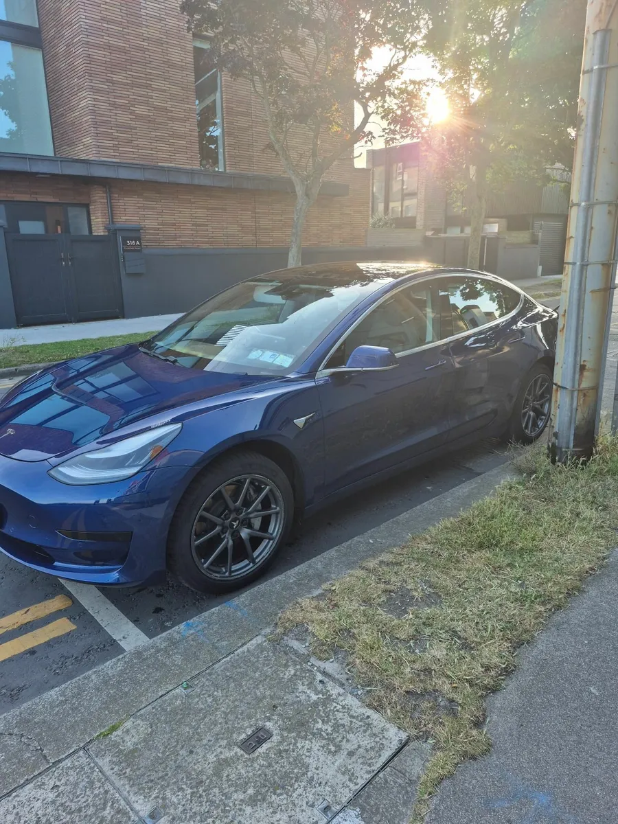 2019 Tesla Model 3 SR+ (Low Mileage) - Image 3