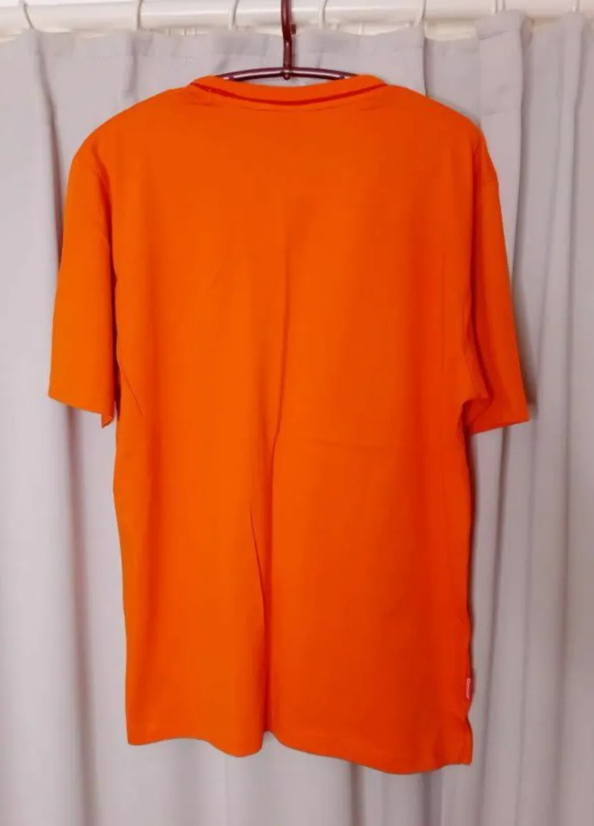 t-shirt - Image 2