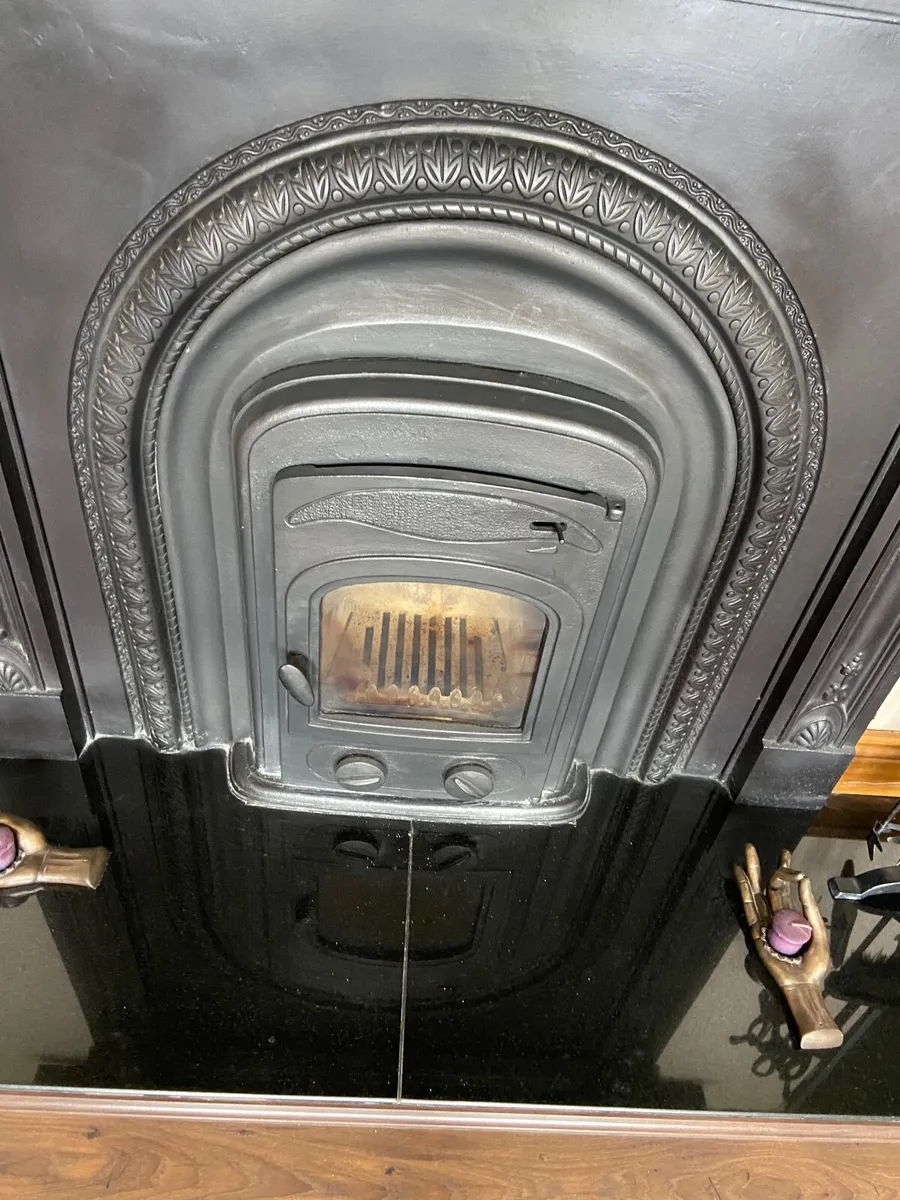 Fireplace & Stove - Image 1