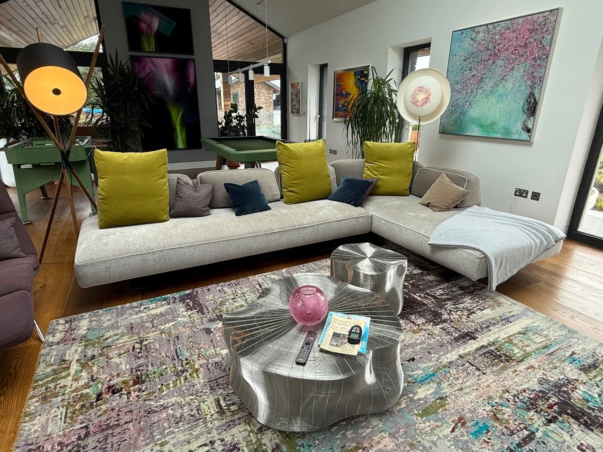 Sofa - Image 3