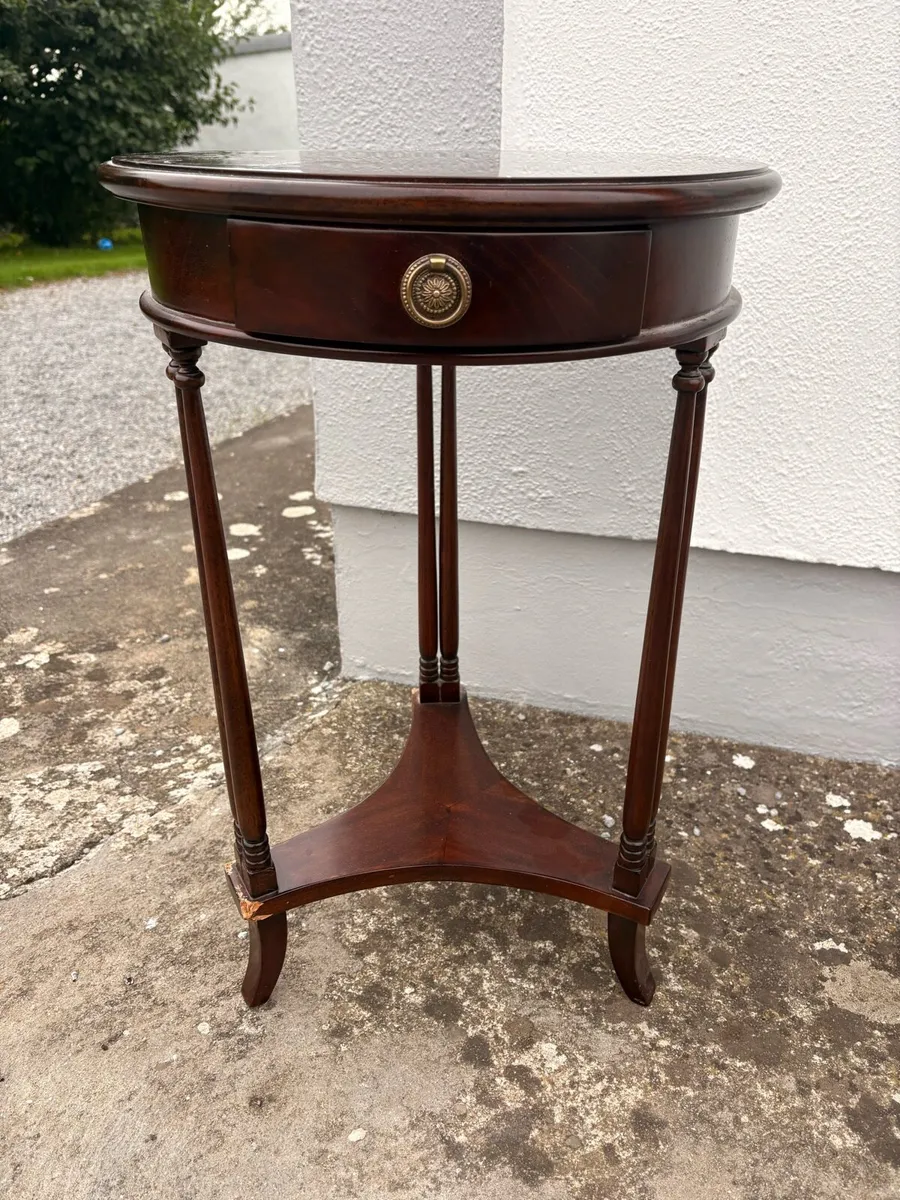Side table - Image 1
