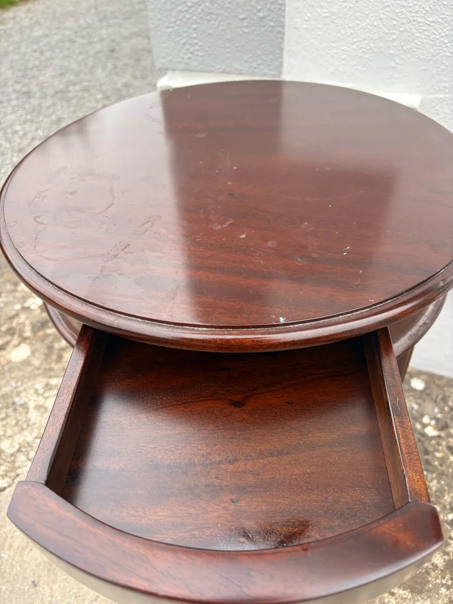 Side table - Image 2