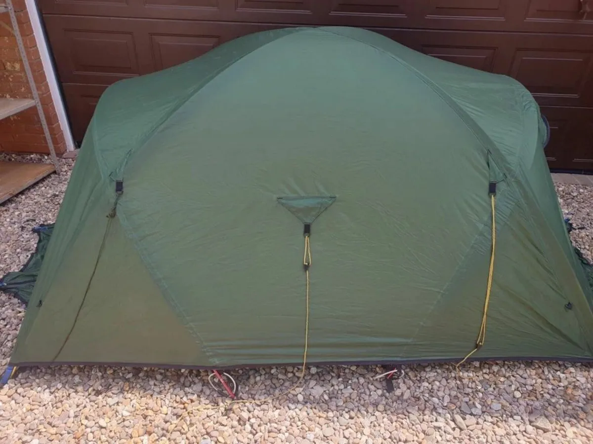 Tent - Image 1