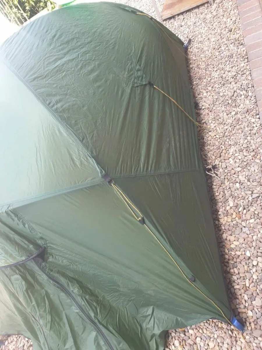 Tent - Image 4