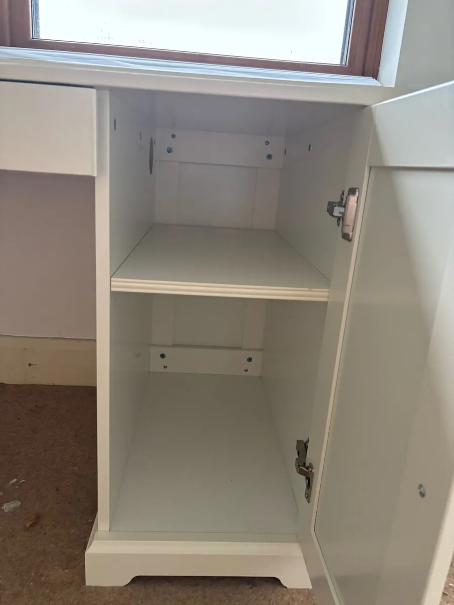 Very Solid white Ikea desk Hemnes - Image 3