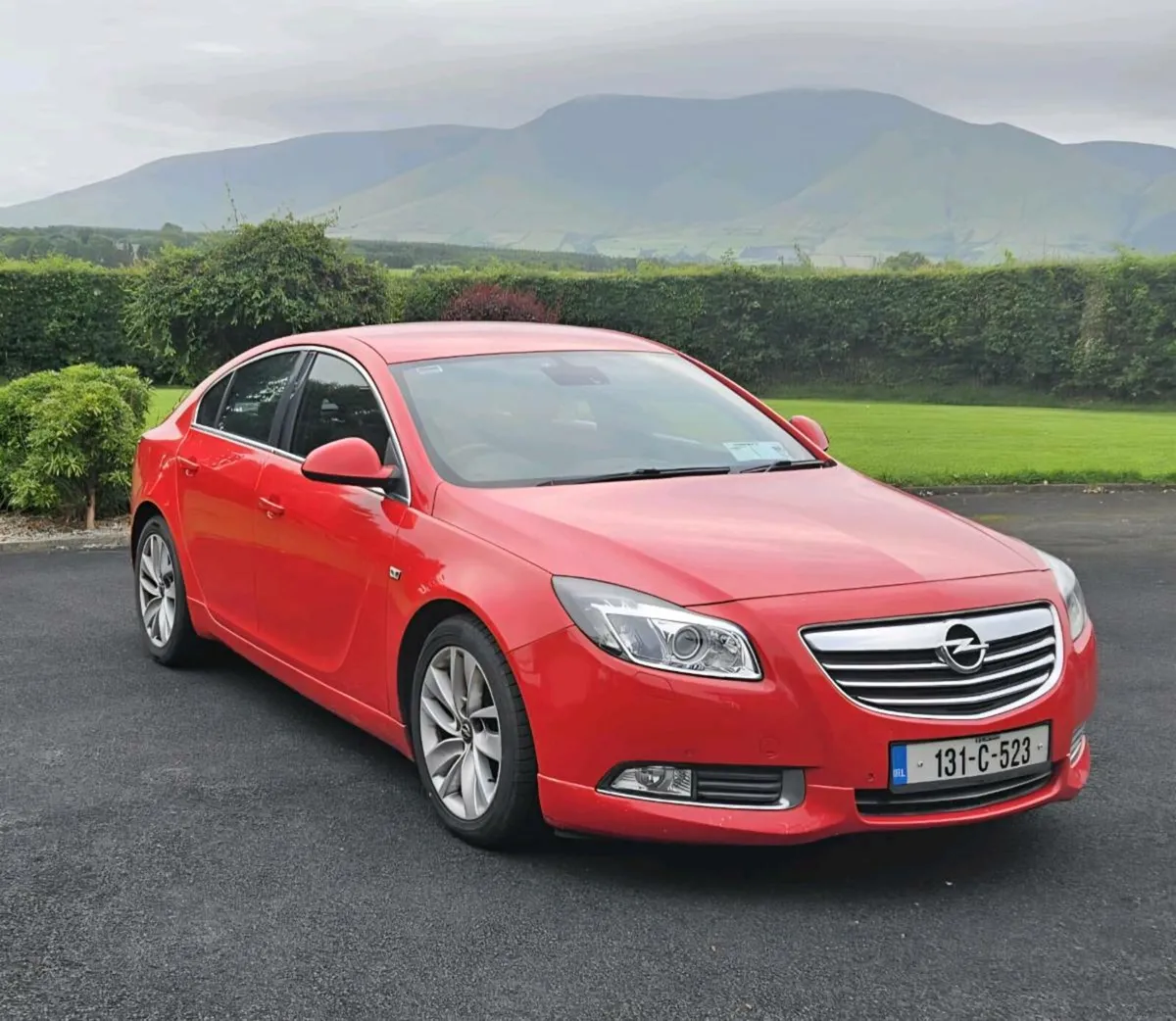 Opel Insignia SRI 2013 - Image 1