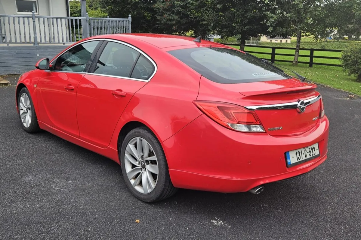 Opel Insignia SRI 2013 - Image 3