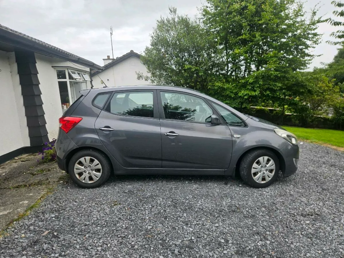 Hyundai ix20 - Image 1
