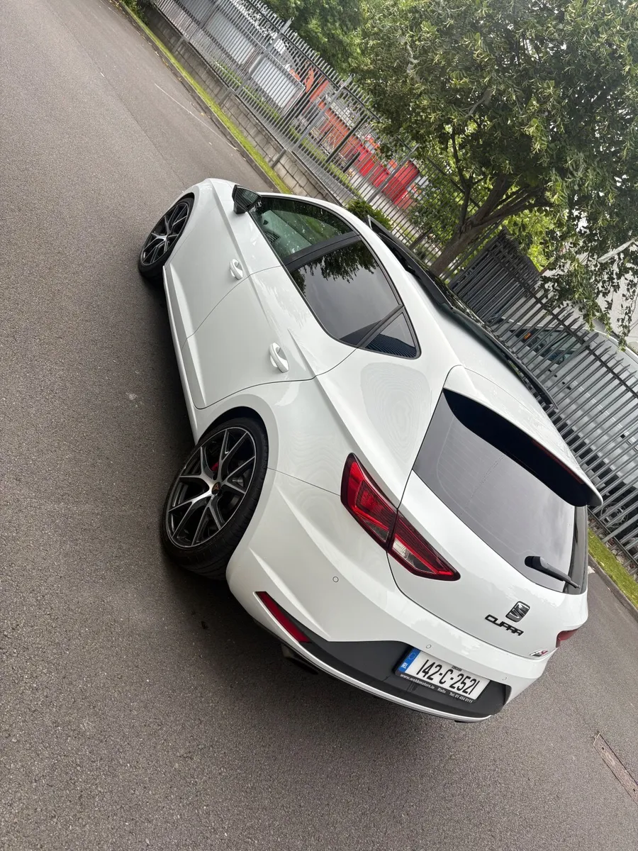 Seat Leon CUPRA DSG - Image 3