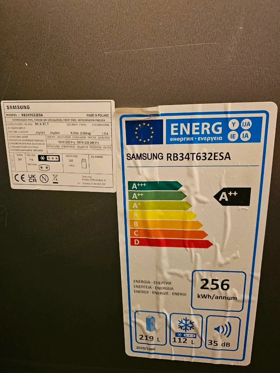 Samsung Fridge RB34T632ESA - Image 2