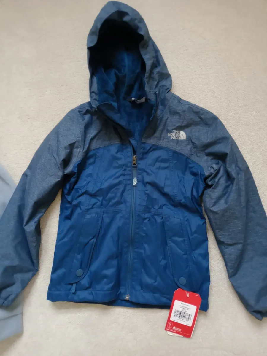 Boys jacket jumper north face - Image 1