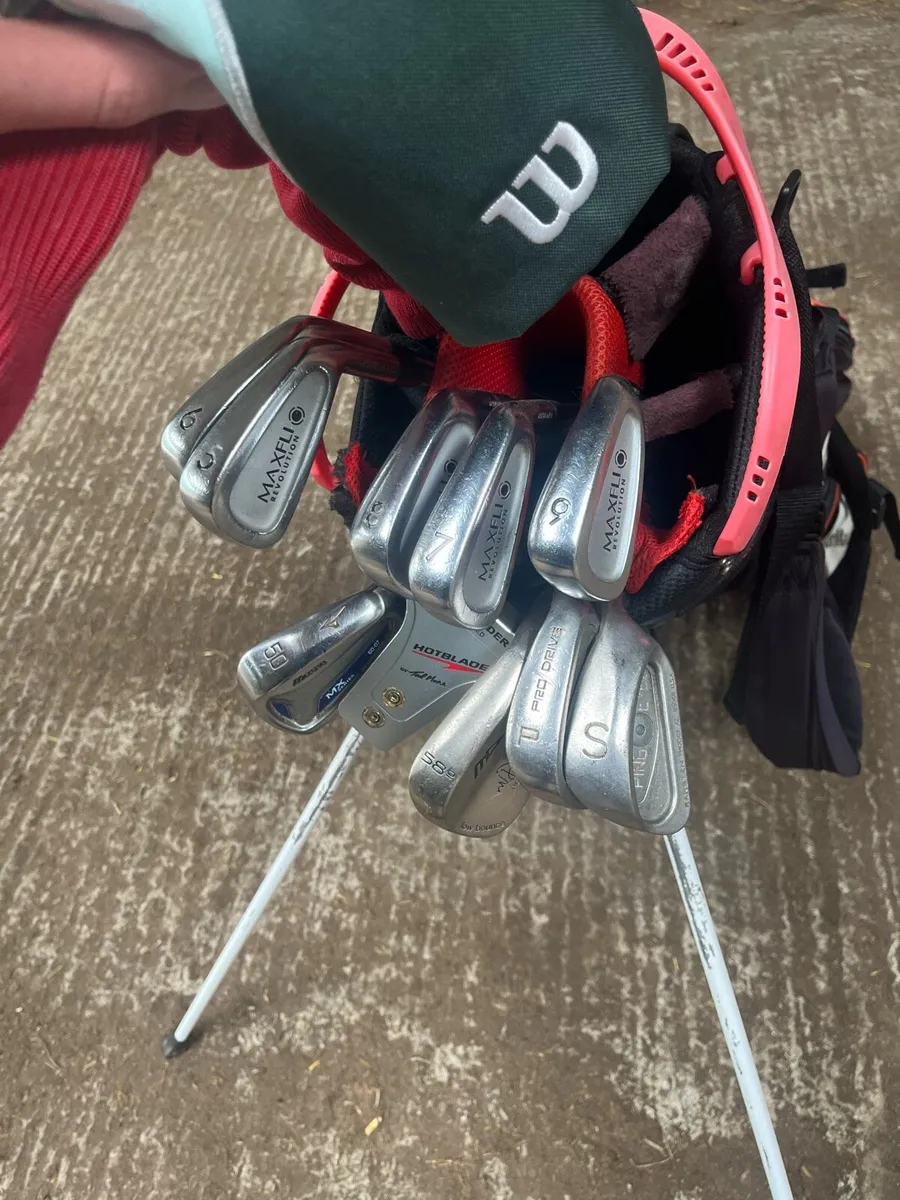 Golf clubs and bag - Image 3