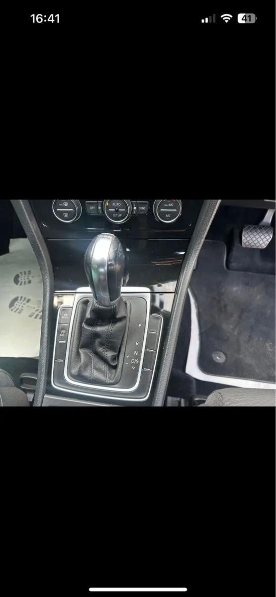 Car - Image 4
