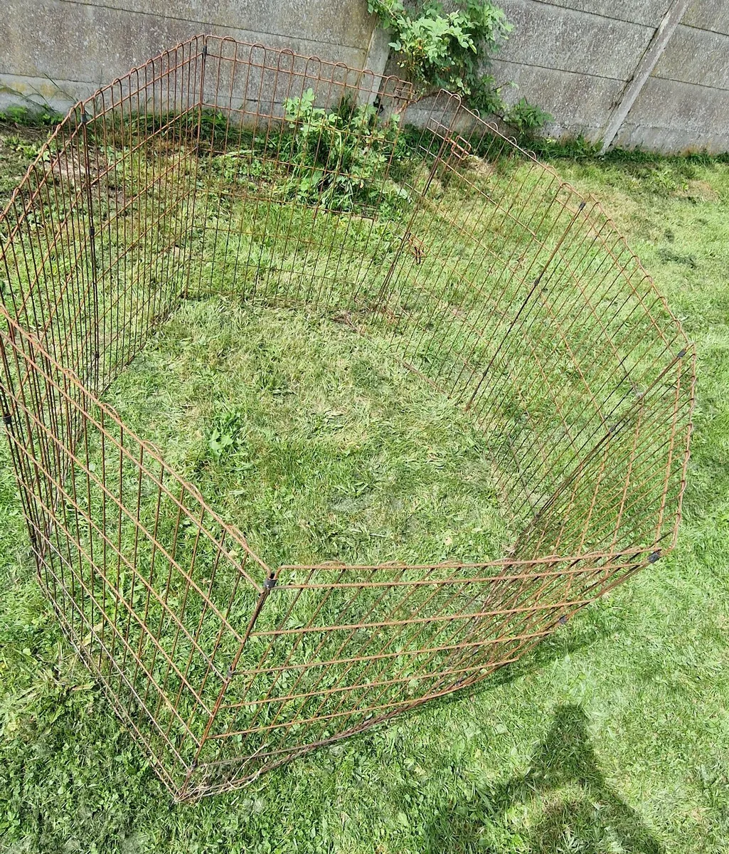 Iron Pet Gate - Image 1