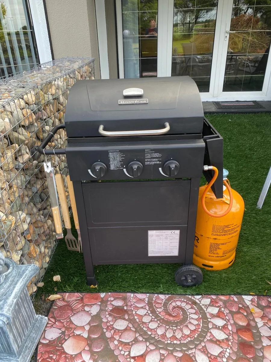 Barbecue - Image 2