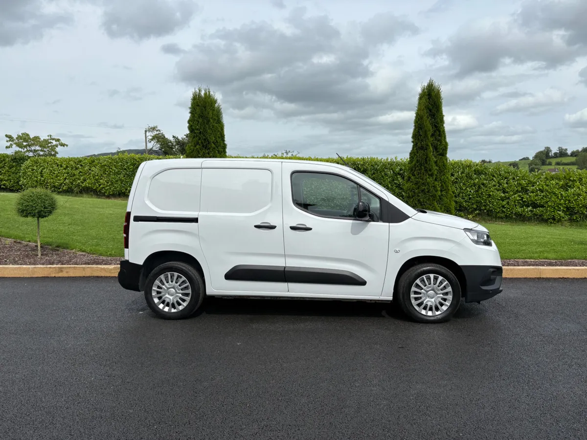 Toyota Proace City 2023 - Image 4