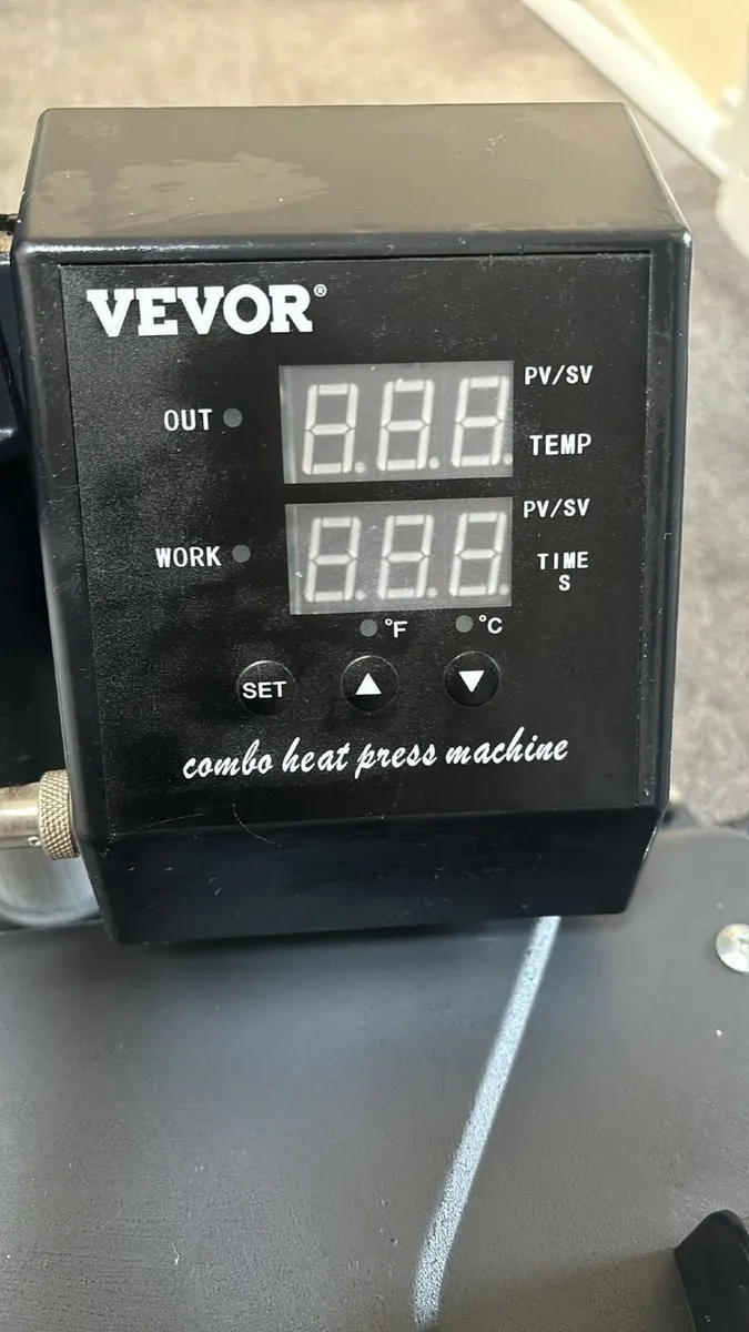 VEVOR Heat Press - Image 1