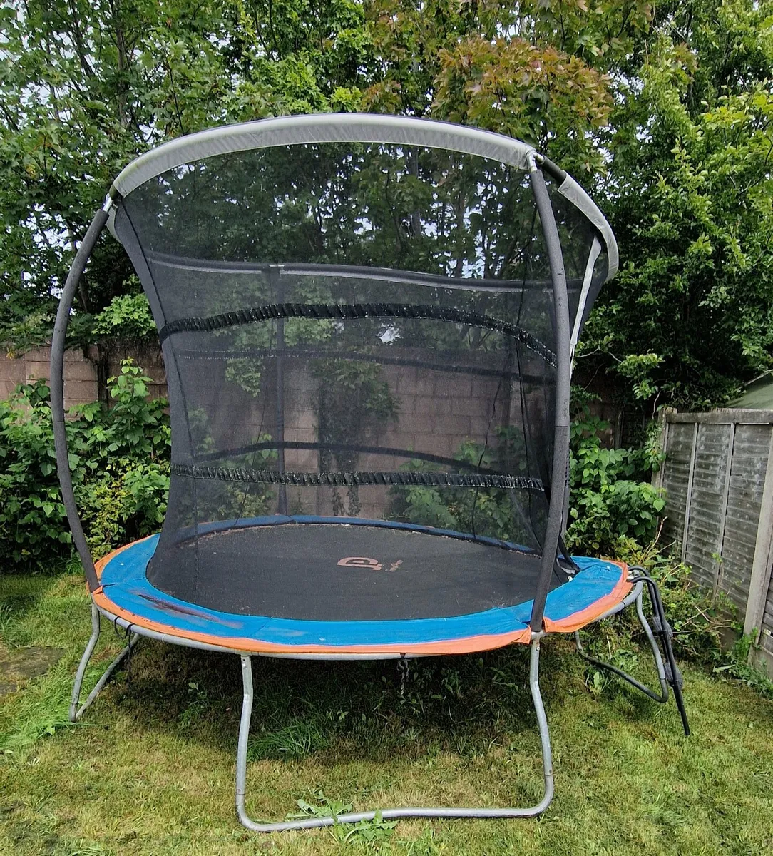 Trampoline