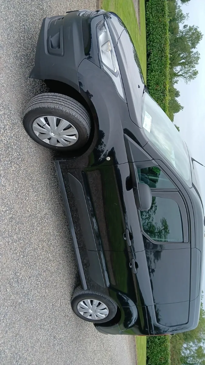 Ford Transit 2021 - Image 1