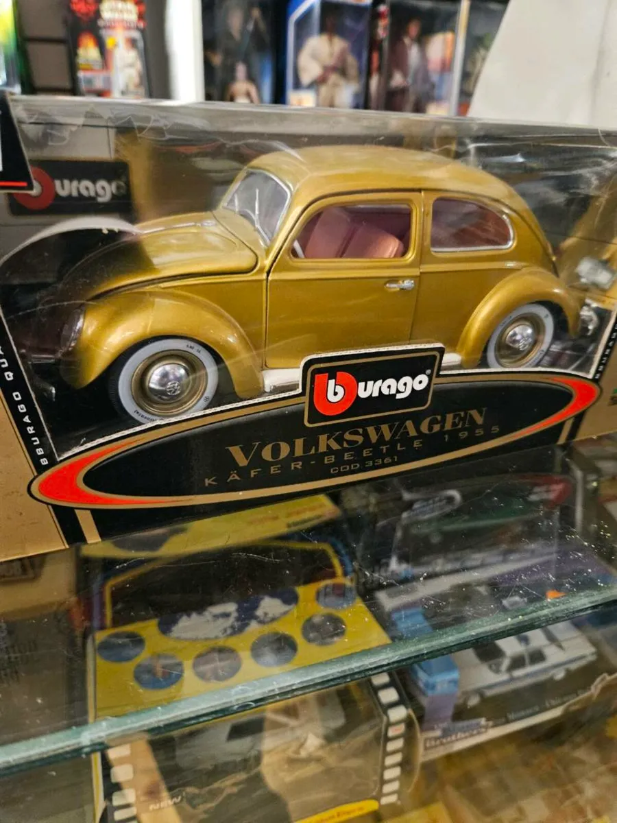 Corgi Burago VW Beetle 1.18 - Image 3