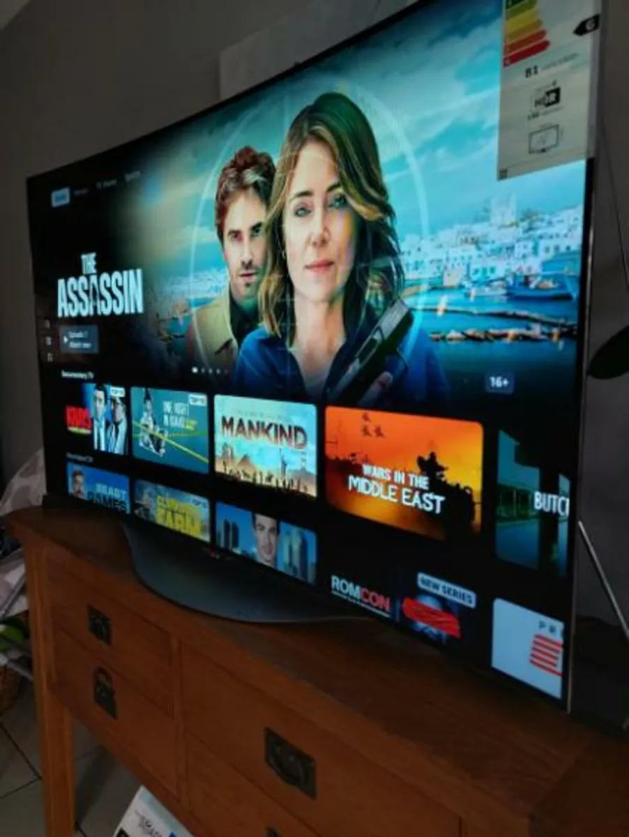 Lg 55in Oled tv - Image 2